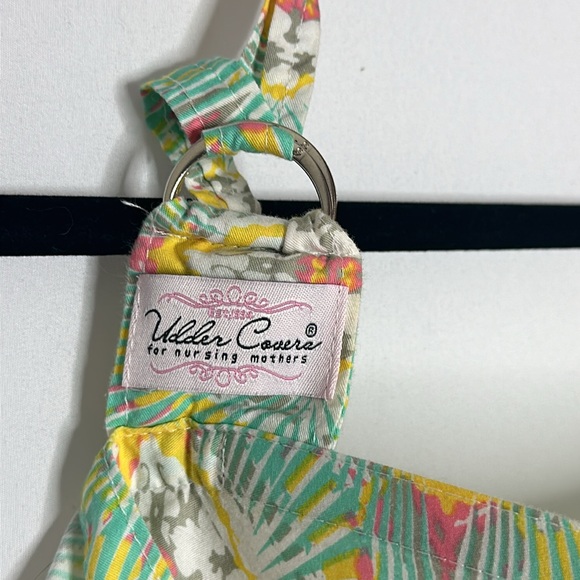 Udder Covers Nursing Apron - Picture 3 of 4